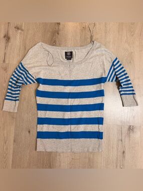 VTG 2011 American Eagle Heritage Striped Sweater – Grey & Blue – Size XS